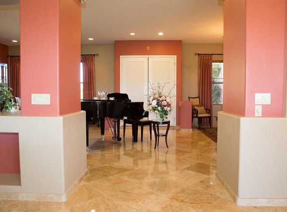 5th image of 1478 S Miller Creek Pl