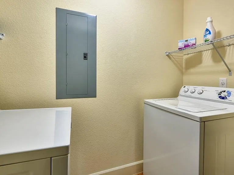 M2 Apartments — Photo 10