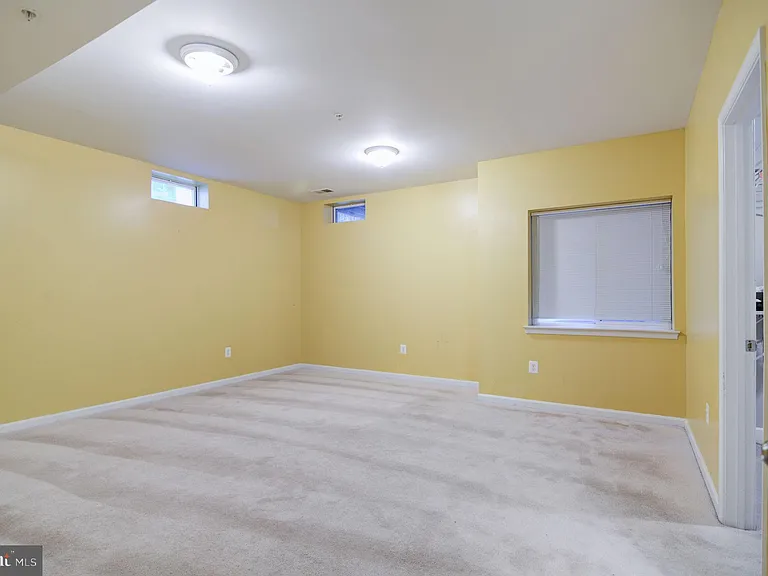 3401 Eagle Ridge Dr — Photo 34