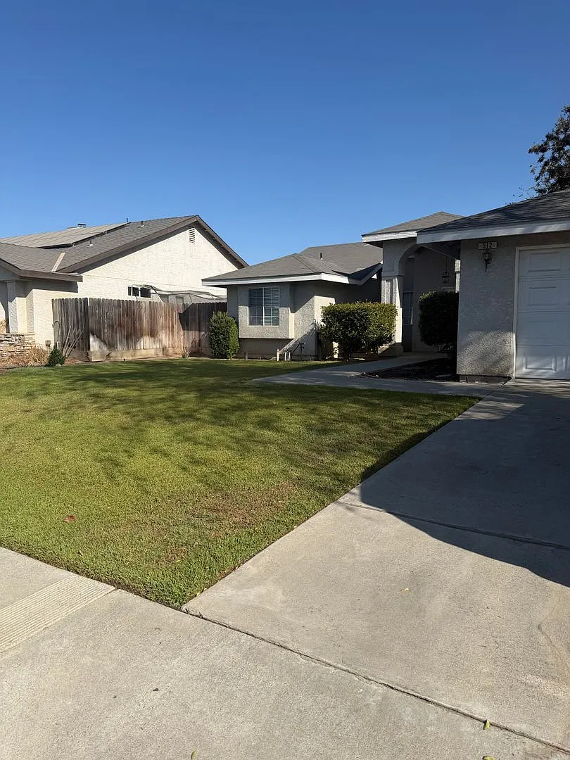 3 Bedroom 2 Bath Home Coming Soon — Photo 2