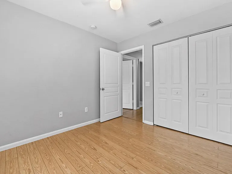 5049 Starblaze Dr — Photo 24