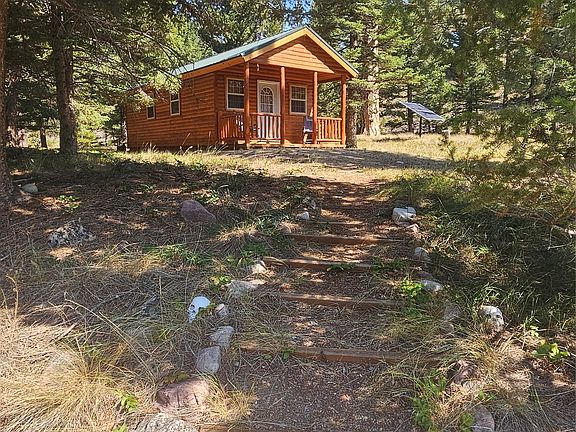 2nd image of 8880 Elk Trail Loop