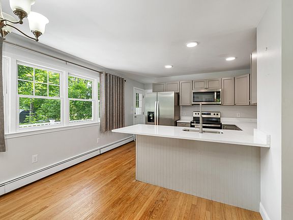 2nd image of 5 Joy Street