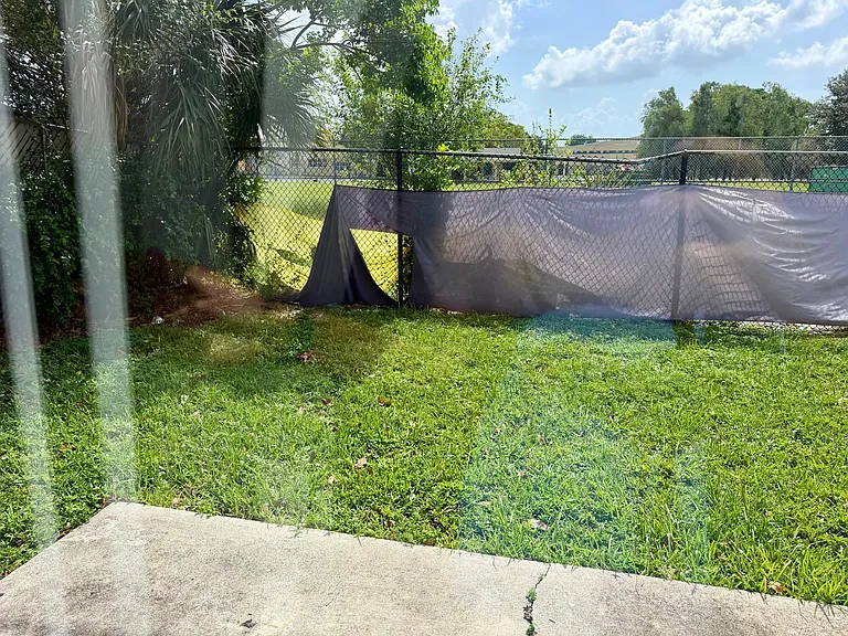 1920 NW 58th Ter — Photo 15