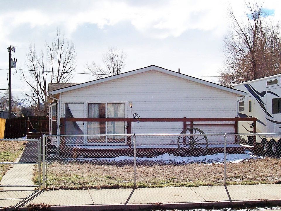1st image of 839 Washakie St