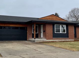 1016 Carrie Ave, Rochelle, IL 61068