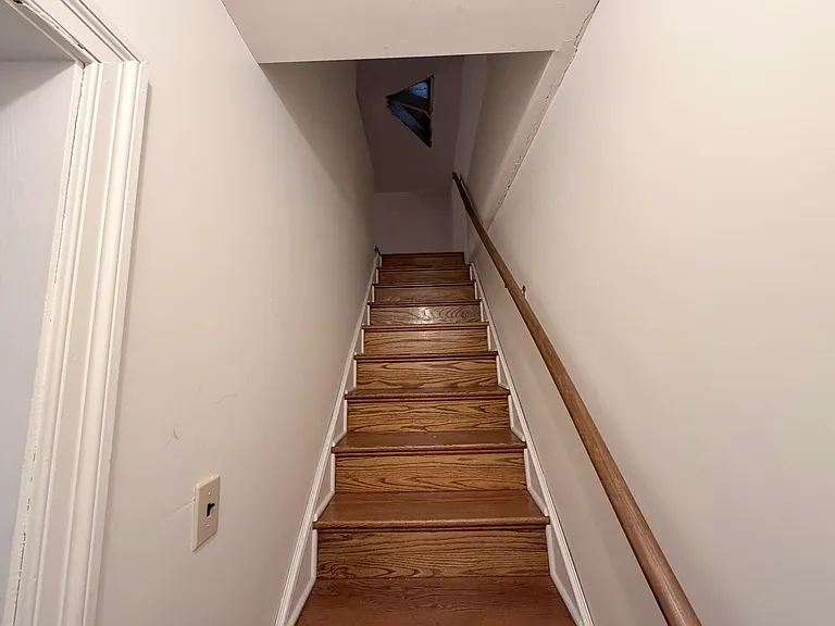 143 E Lincoln Ave — Photo 21
