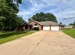 21164 Larson Rd, Waynesville, MO 65583