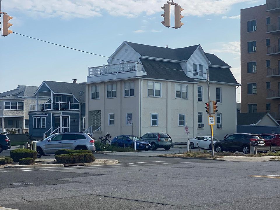 1st image of 110 Grand Blvd APT 3