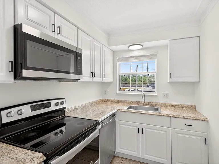 1400 Eudora Rd #D40 — Photo 9
