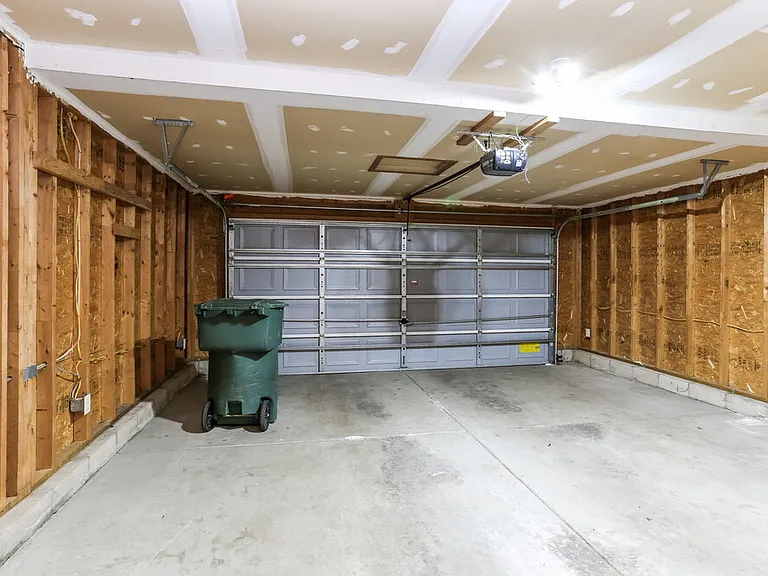 6862 Spring Bloom Dr — Photo 16