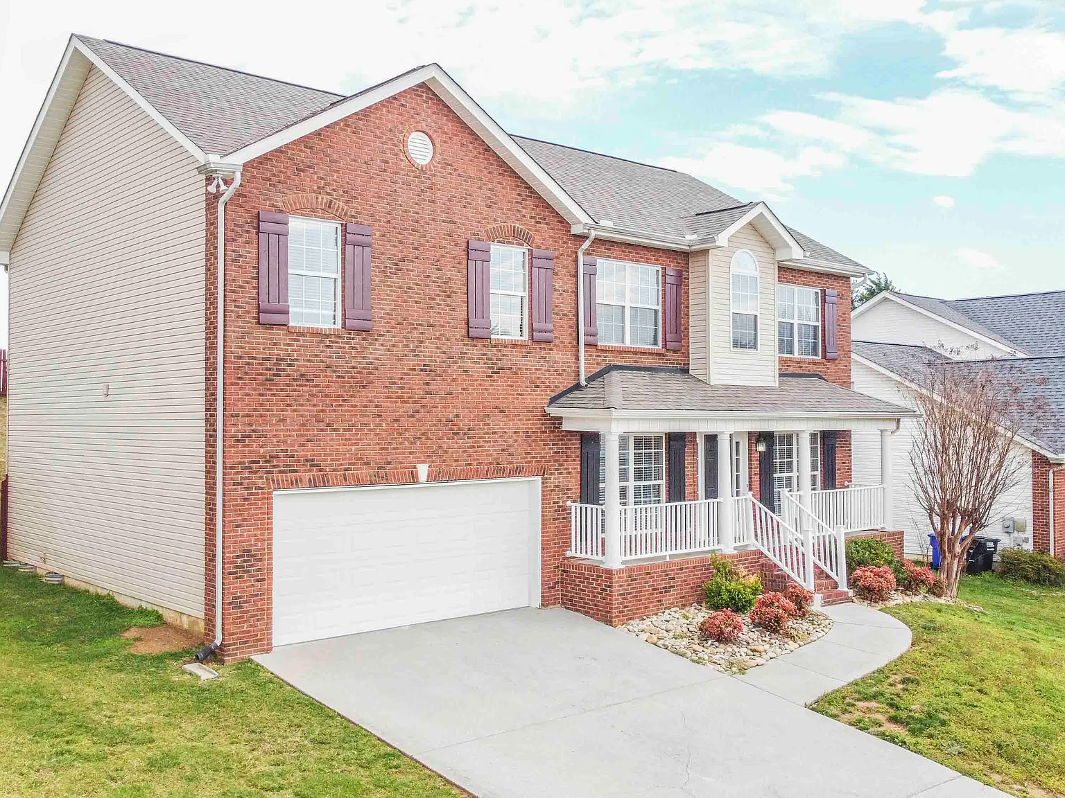 2570 Berringer Station Ln — Photo 3