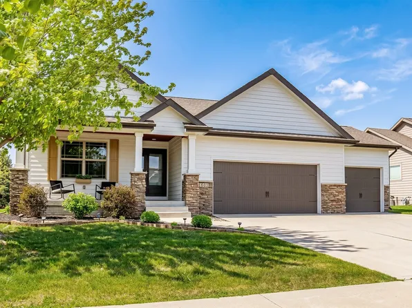 1601 NW Reinhart Dr, Ankeny, IA 50023