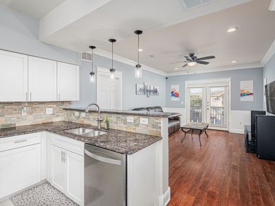 3102 Kings Rd APT 2310, Dallas, TX, 75219