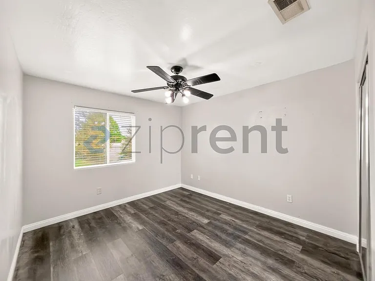12104 Timberpointe Dr — Photo 14