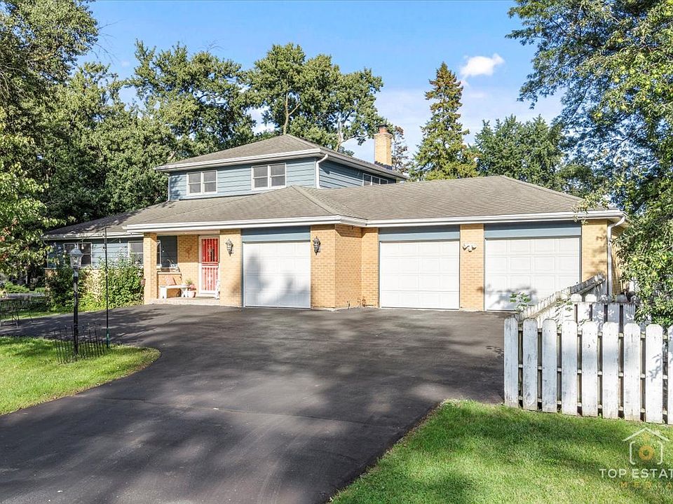 1st image of 2 Marberry Dr