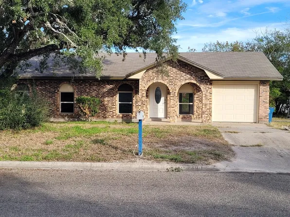 900 E 3rd St, Sinton, TX 78387