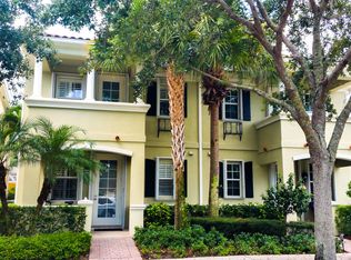 214 Barcelona Dr, Jupiter, FL 33458