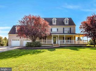 6808 Century Farms Rd, Felton, PA 17322