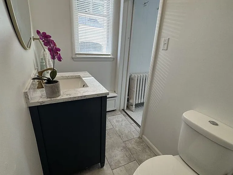 105 W Houghton Ave — Photo 13