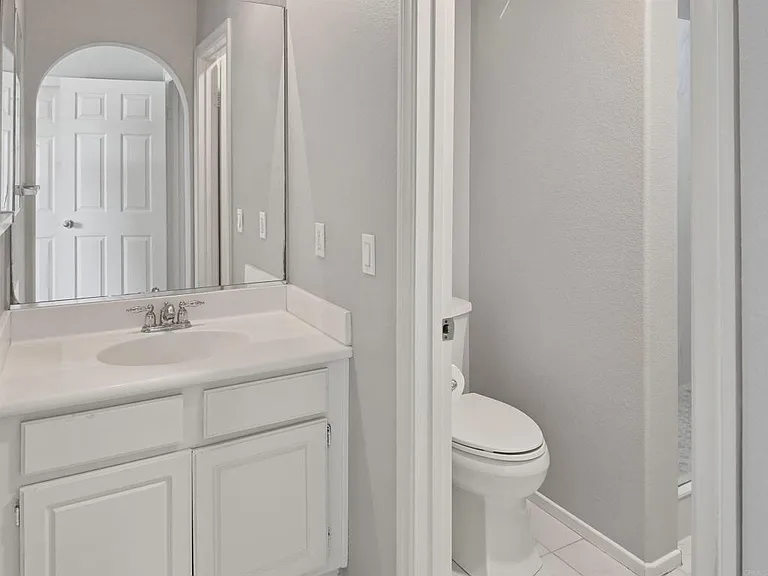 1431 Marble Canyon Way — Photo 17