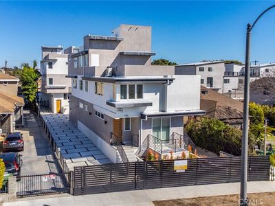 1700 S Redondo Blvd, Los Angeles, CA, 90019