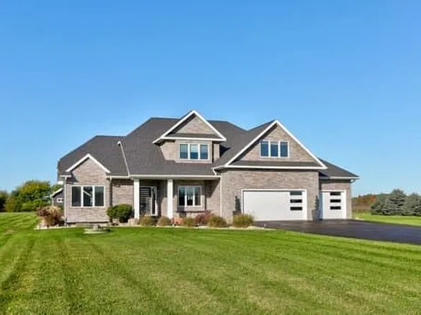 1450 N Bainbridge Center Rd, Watervliet, MI 49098