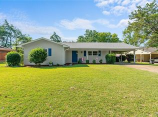 1905 Palmetto Cir, Demopolis, AL 36732