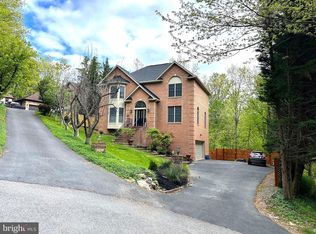 6805 Forest Park Ct, New Market, MD 21774