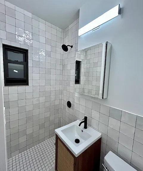 248 E 90th St #1D — Photo 4