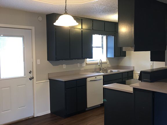 5th image of 1504 Hayloft Ln