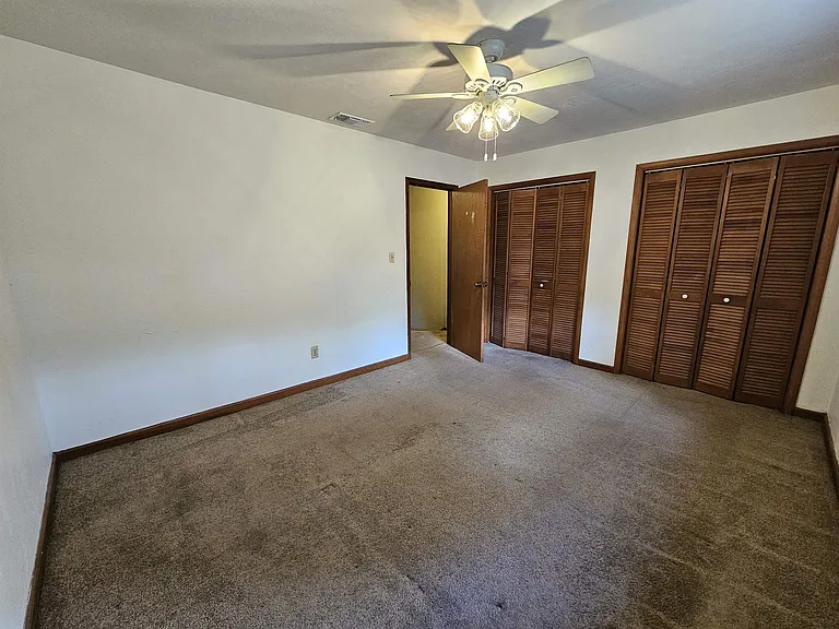 196 Locke St #D — Photo 22