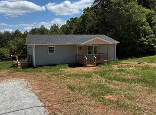 2109 Cook School Rd, Pilot Mountain, NC 27041