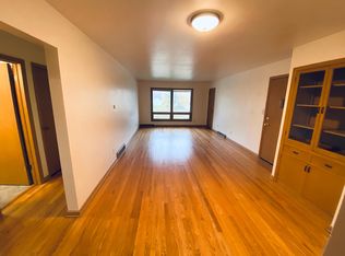 3436 S 60th St APT 4, Milwaukee, WI 53219