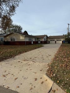 2745-2747 S Stewart Avenue, Springfield, MO, 65804