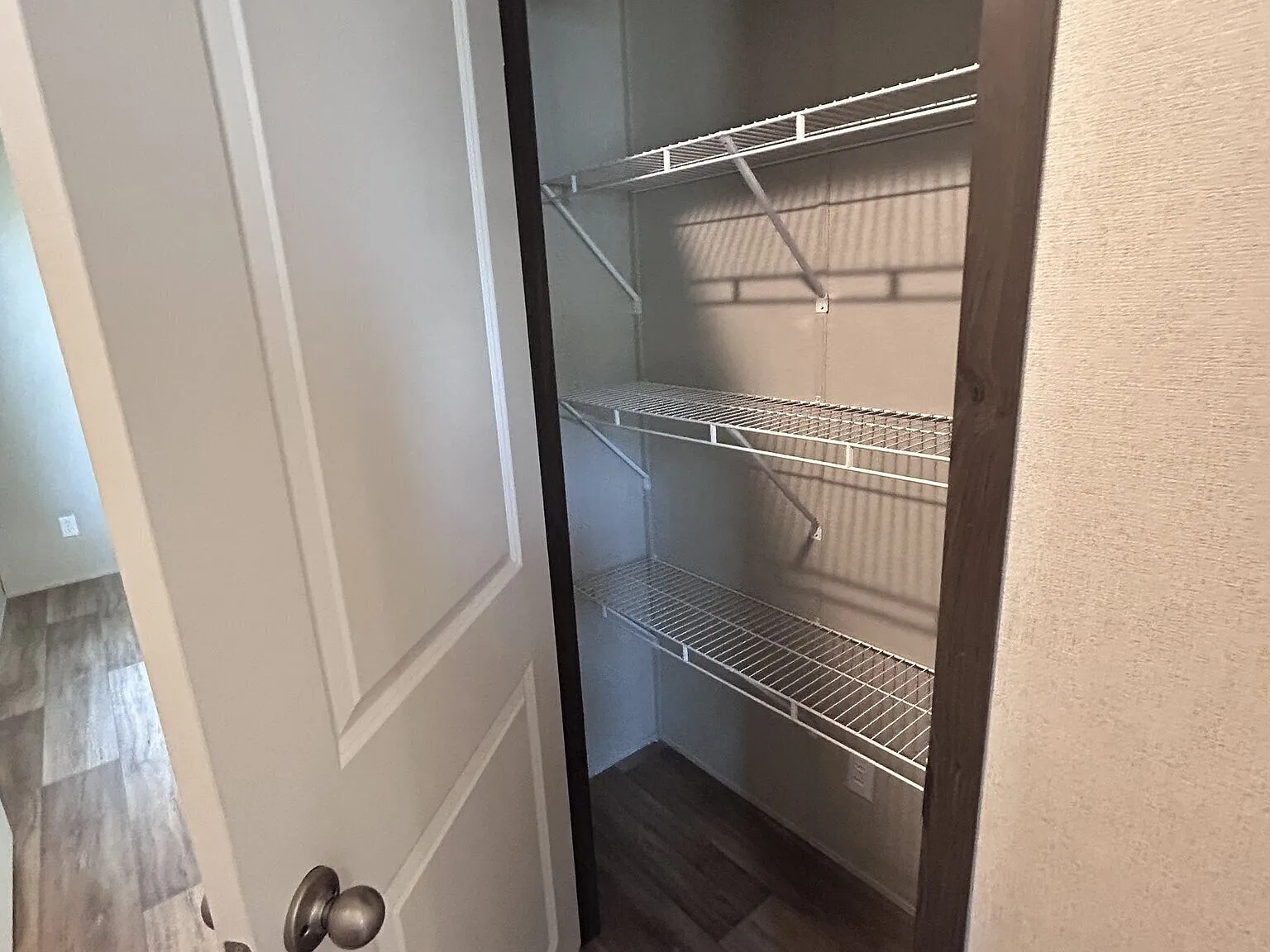 Town & Country MHP **Ask about free rent — Photo 4