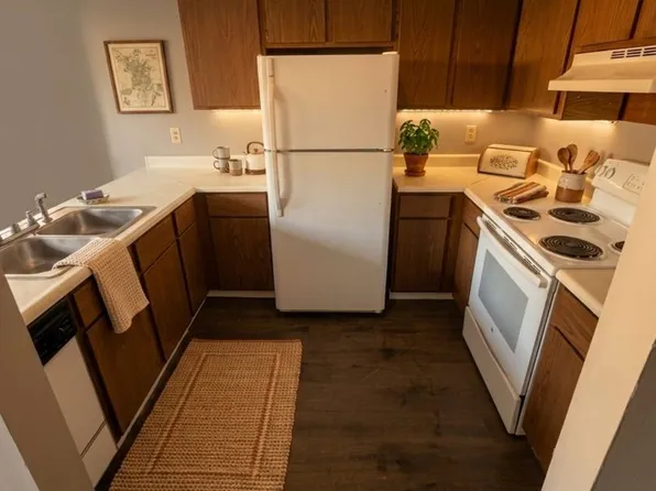 New Street, 105 New St #11, Jonesborough, TN 37659