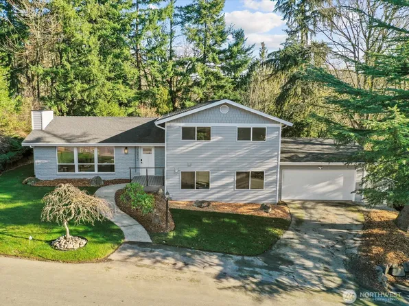 16822 8th Avenue SW, Normandy Park, WA 98166