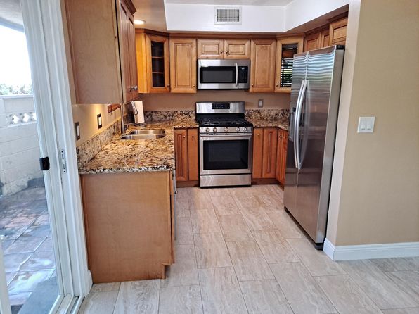 850 E Lynwood Dr APT 11