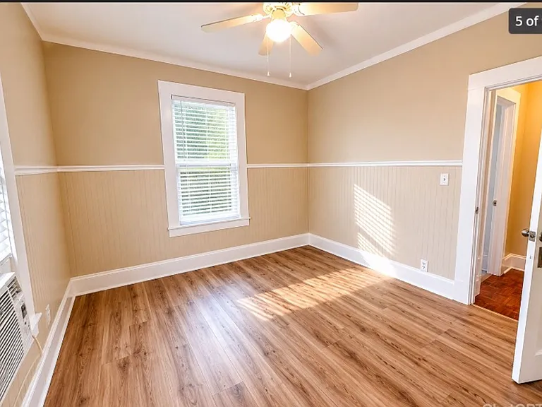 4325 Woodlawn Ave — Photo 4