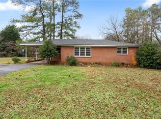 722 Jones Mill Rd, Cartersville, GA 30120