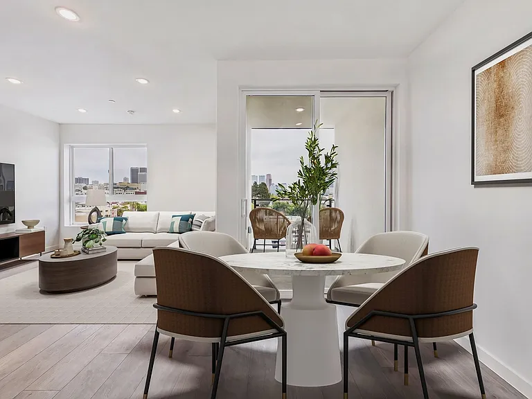 Diamante Apartment Homes — Photo 10