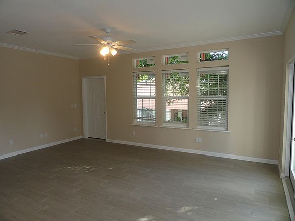 3rd image of 31125 E Ave