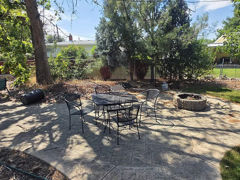 2713 W Dill Dr — Photo 15
