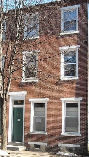 2nd image of 508 N Washington St APT 3