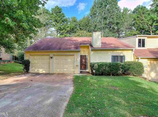 1588 Burnstone Dr, Stone Mountain, GA 30088