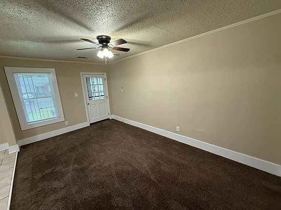 2nd image of 3204 Hardin Ave