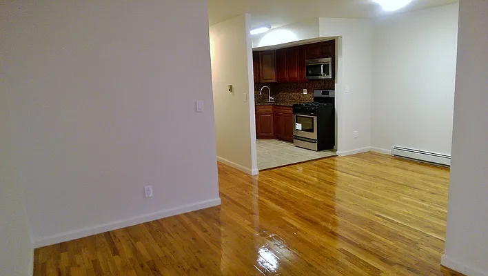 Rented by Metro Garden Realty NYC | media 16