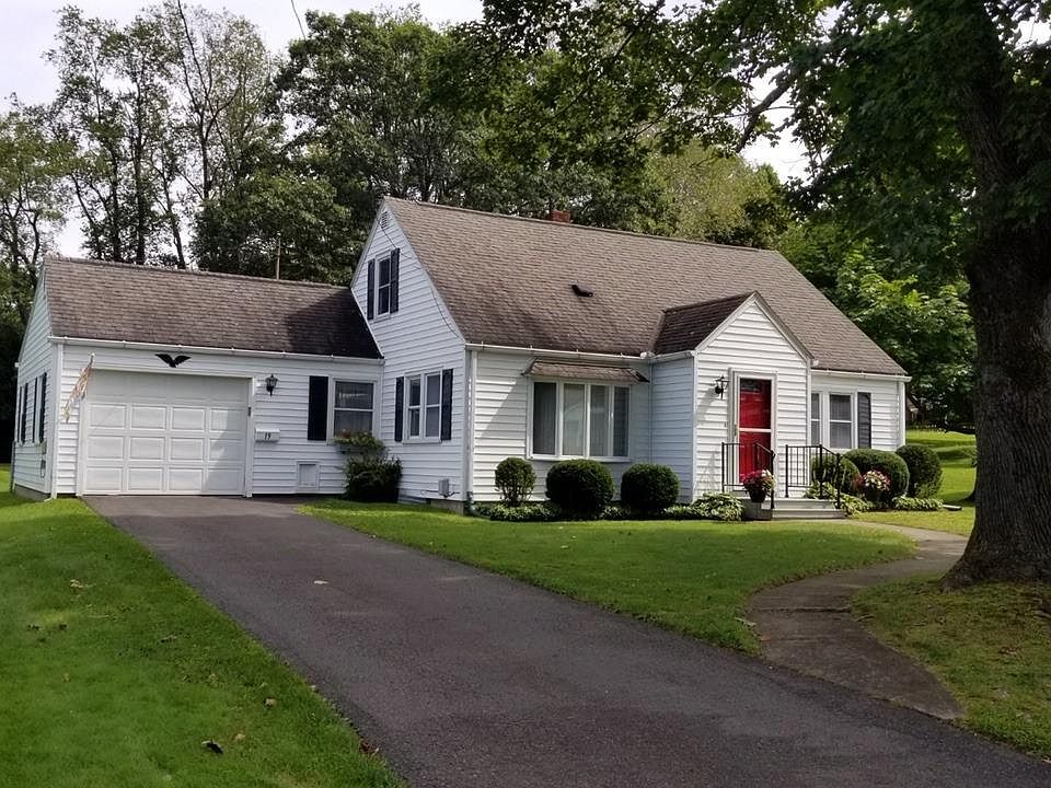 1st image of 19 Prospect Dr