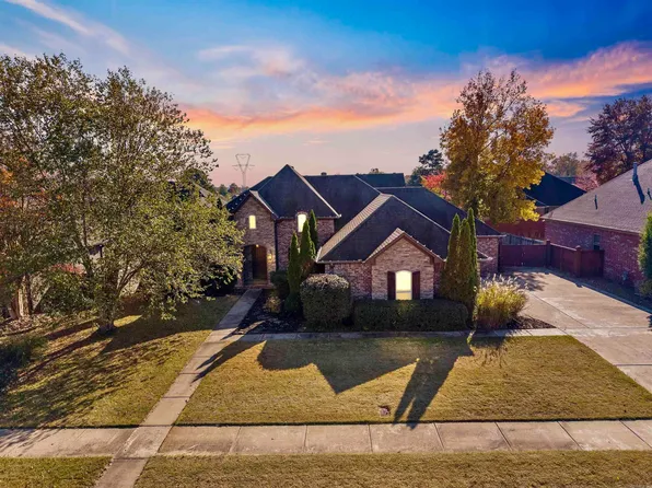 5115 Round Rock Dr, Conway, AR 72034
